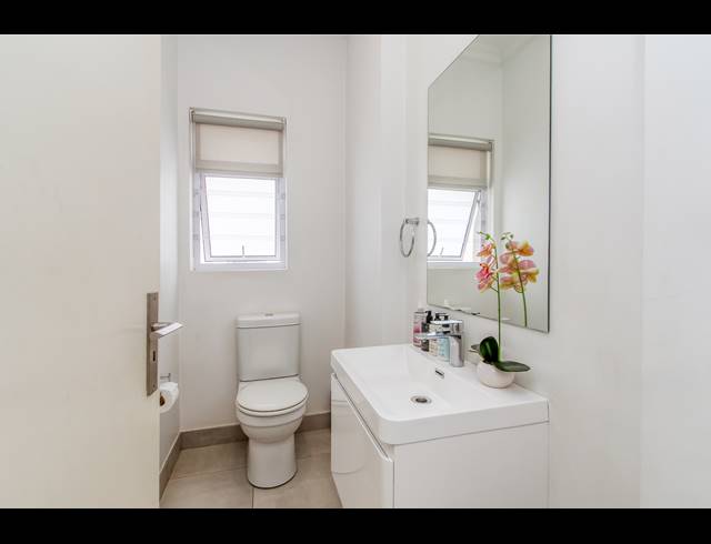 3 BEDROOM TOWNHOUSE FOR SALE IN DOUGLASDALE